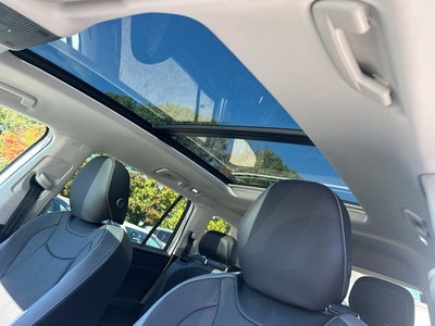 2027 Volkswagen Atlas SE w/Technology