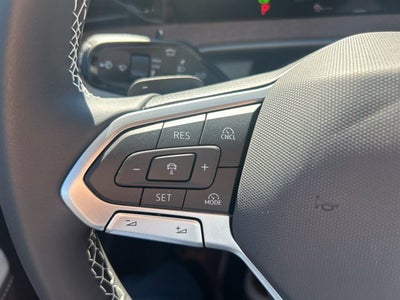 2027 Volkswagen Atlas SE w/Technology