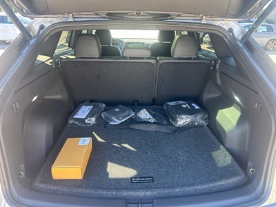 2026 Volkswagen Atlas Cross Sport SE w/Technology