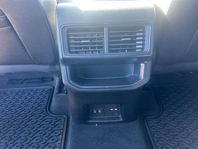 2026 Volkswagen Atlas Cross Sport SE w/Technology