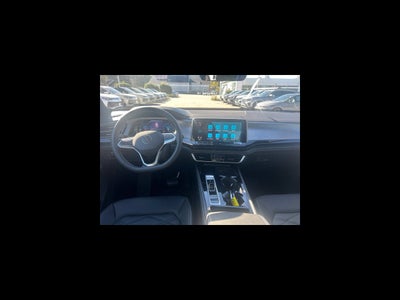 2026 Volkswagen Atlas Cross Sport SE w/Technology