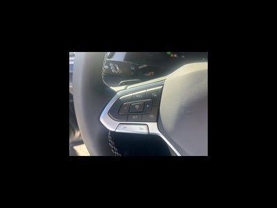 2026 Volkswagen Atlas Cross Sport SE w/Technology