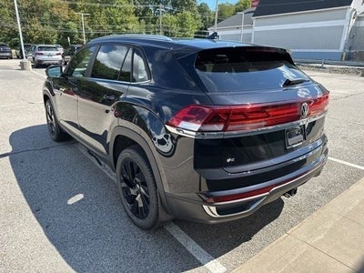 2026 Volkswagen Atlas Cross Sport 2.0T SE w/Technology