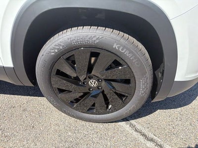 2026 Volkswagen Atlas Cross Sport SE w/Technology