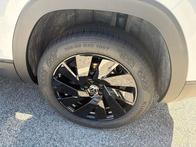 2026 Volkswagen Atlas Cross Sport SE w/Technology