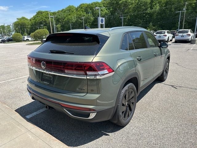 2026 Volkswagen Atlas Cross Sport 2.0T SE w/Tech 4MOTION