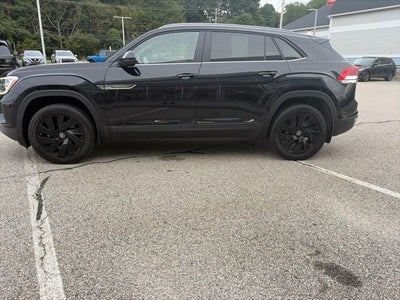 2024 Volkswagen Atlas Cross Sport 2.0T SE w/Technology