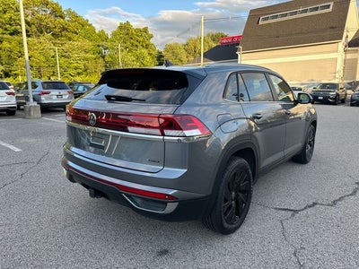 2024 Volkswagen Atlas Cross Sport 2.0T SE w/Technology