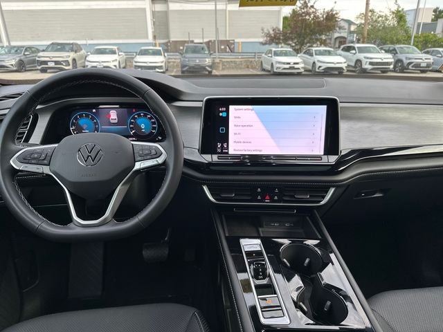 2024 Volkswagen Atlas Cross Sport 2.0T SE w/Technology