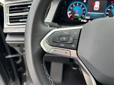 2024 Volkswagen Atlas Cross Sport 2.0T SE w/Technology