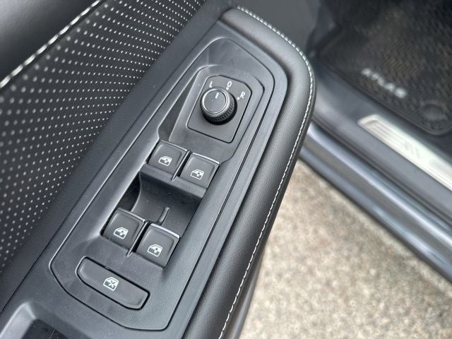 2026 Volkswagen Atlas SE W/ Tech AWD