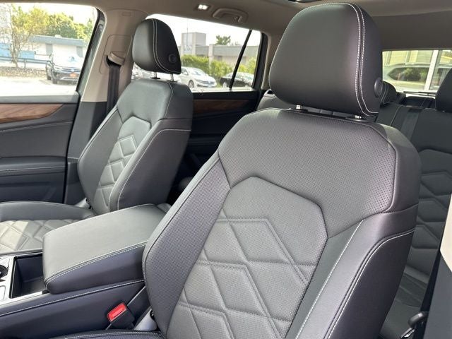 2026 Volkswagen Atlas 2.0T SE w/ Technology