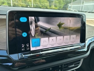 2026 Volkswagen Atlas 2.0T SE w/ Technology