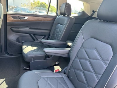 2026 Volkswagen Atlas 2.0T SE w/ Technology