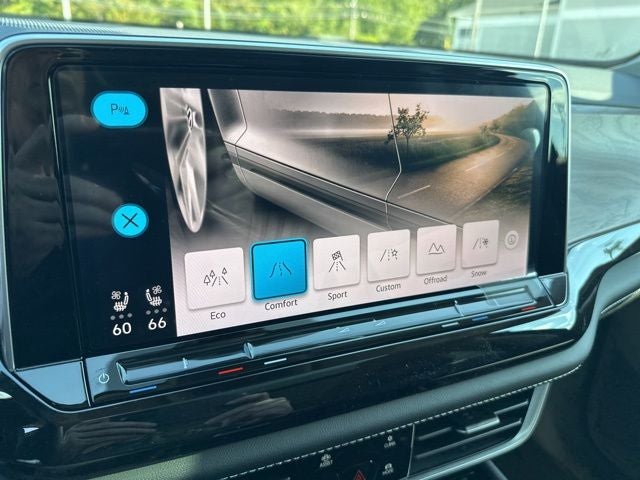 2026 Volkswagen Atlas 2.0T SE w/ Technology