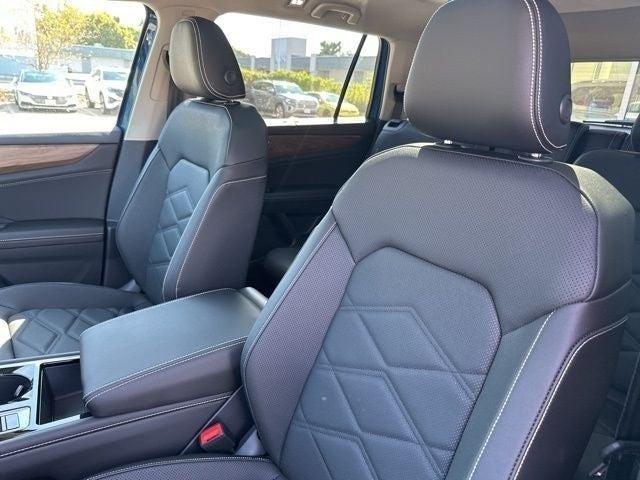 2026 Volkswagen Atlas 2.0T SE w/ Technology