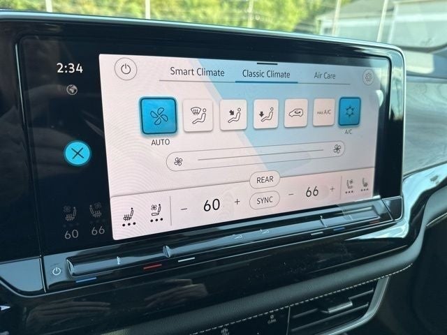 2026 Volkswagen Atlas 2.0T SE w/ Technology