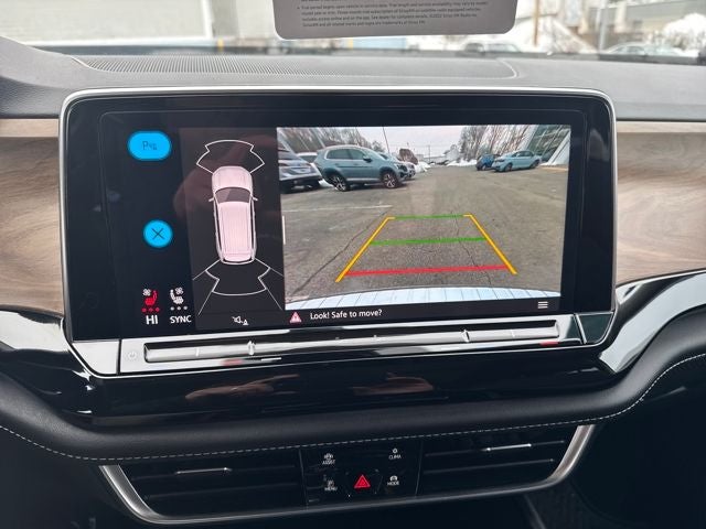 2024 Volkswagen Atlas 2.0T SE w/Technology