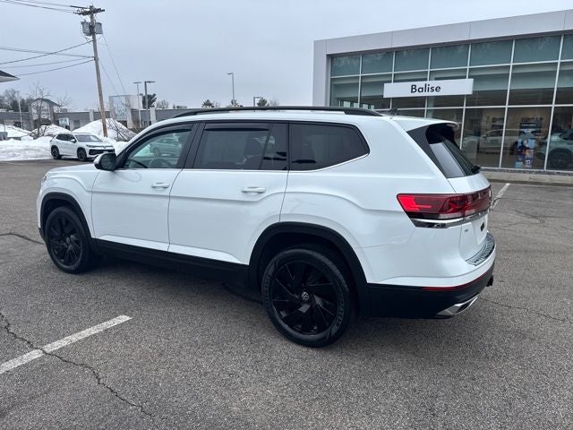 2024 Volkswagen Atlas 2.0T SE w/Technology