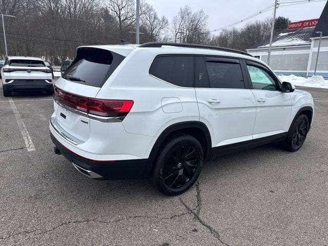 2024 Volkswagen Atlas 2.0T SE w/Technology