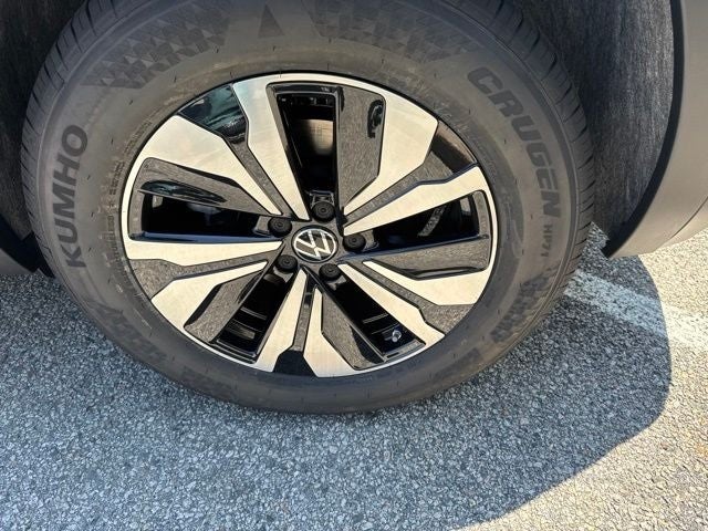 2026 Volkswagen Atlas Cross Sport 2.0T SE