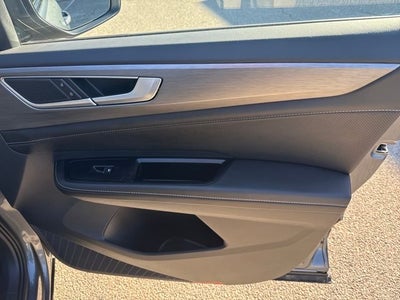 2025 Volkswagen Atlas Cross Sport 2.0T SE