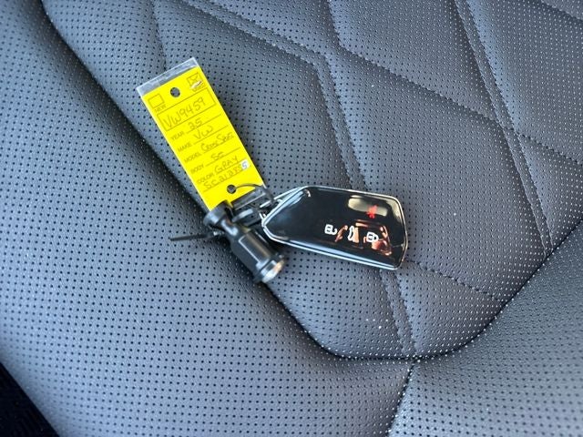 2025 Volkswagen Atlas Cross Sport 2.0T SE