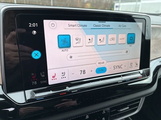 2026 Volkswagen Atlas 2.0T SE