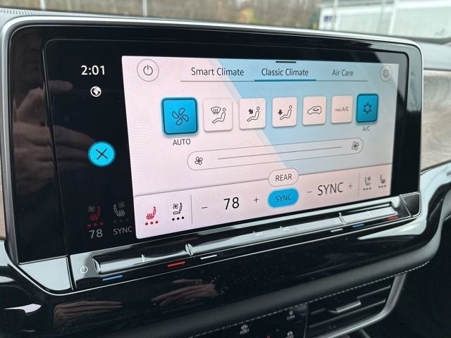 2026 Volkswagen Atlas 2.0T SE