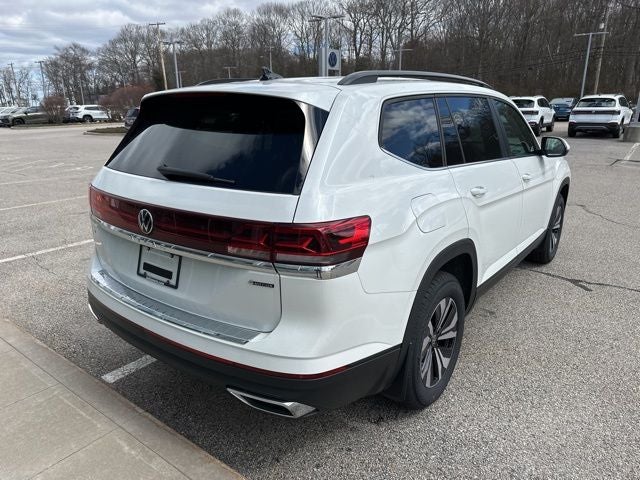 2026 Volkswagen Atlas 2.0T SE