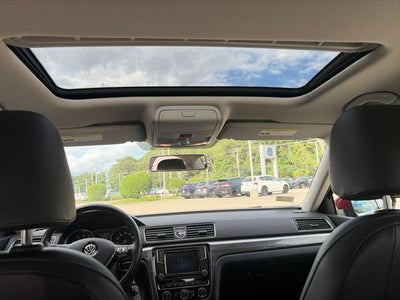 2016 Volkswagen Passat 1.8T SE