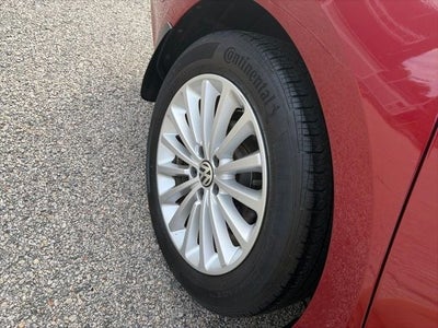 2016 Volkswagen Passat 1.8T SE