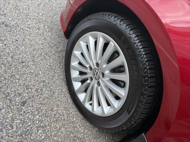 2016 Volkswagen Passat 1.8T SE
