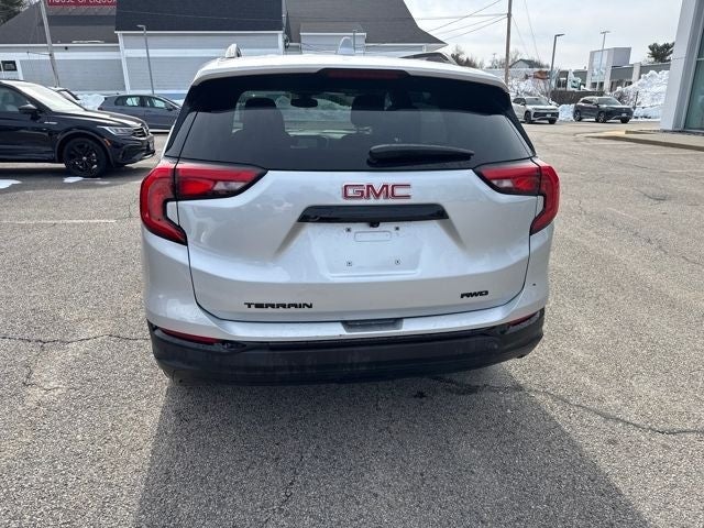 2020 GMC Terrain SLE
