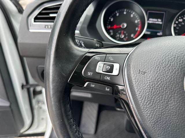 2018 Volkswagen Tiguan 2.0T SEL 4Motion