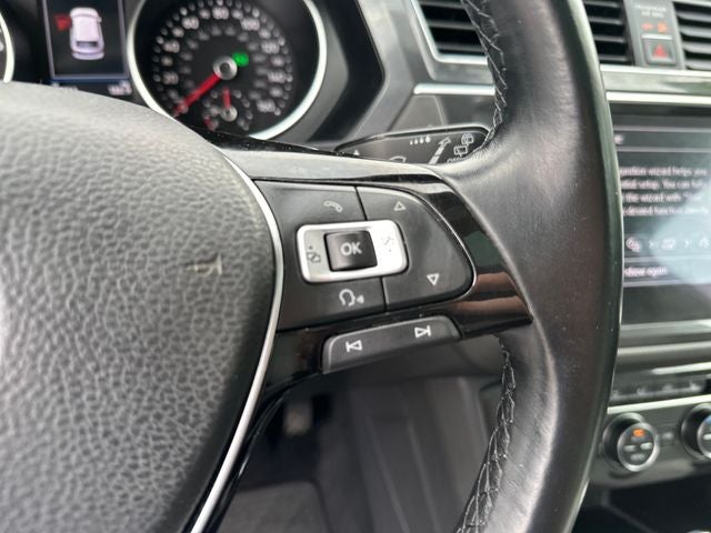 2018 Volkswagen Tiguan 2.0T SEL 4Motion