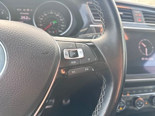 2021 Volkswagen Tiguan 2.0T SE R-Line Black