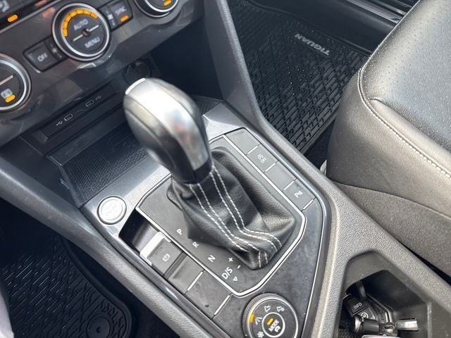 2021 Volkswagen Tiguan 2.0T SE R-Line Black