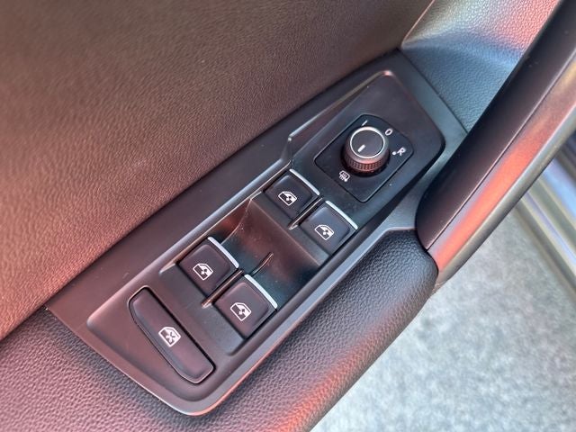 2021 Volkswagen Tiguan 2.0T SE R-Line Black