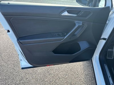 2021 Volkswagen Tiguan 2.0T SE R-Line Black