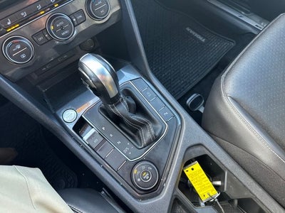 2021 Volkswagen Tiguan 2.0T SE R-Line Black