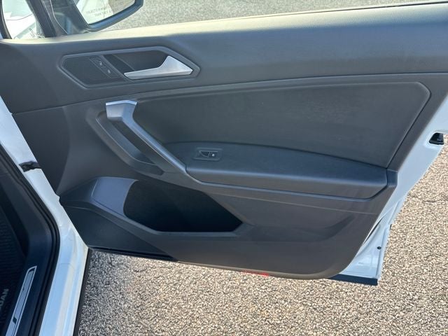 2021 Volkswagen Tiguan 2.0T SE R-Line Black