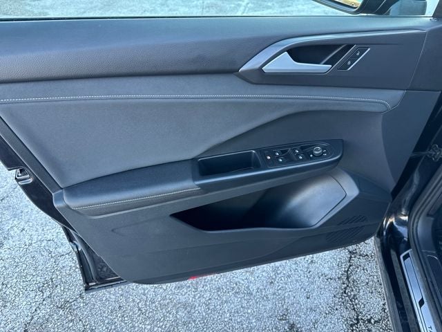 2025 Volkswagen Taos 1.5T SE Black