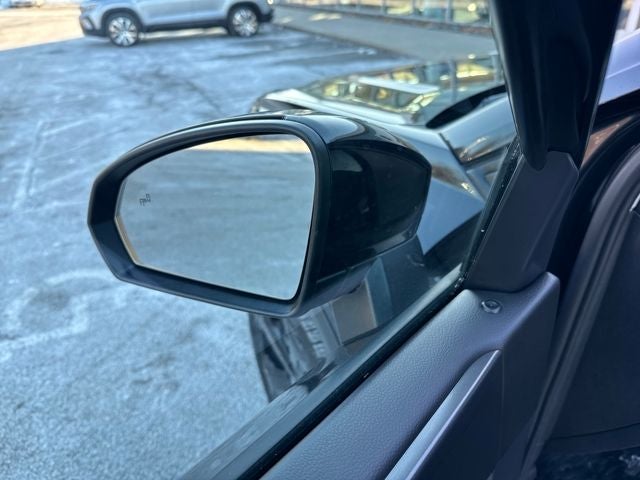 2025 Volkswagen Taos 1.5T SE Black