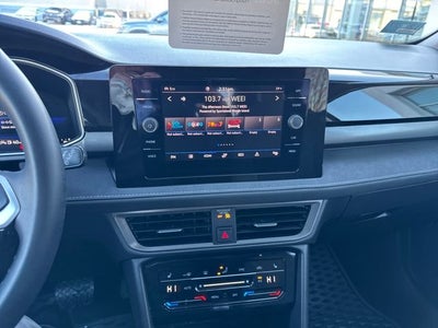 2025 Volkswagen Taos 1.5T SE Black