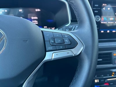 2025 Volkswagen Taos 1.5T SE Black