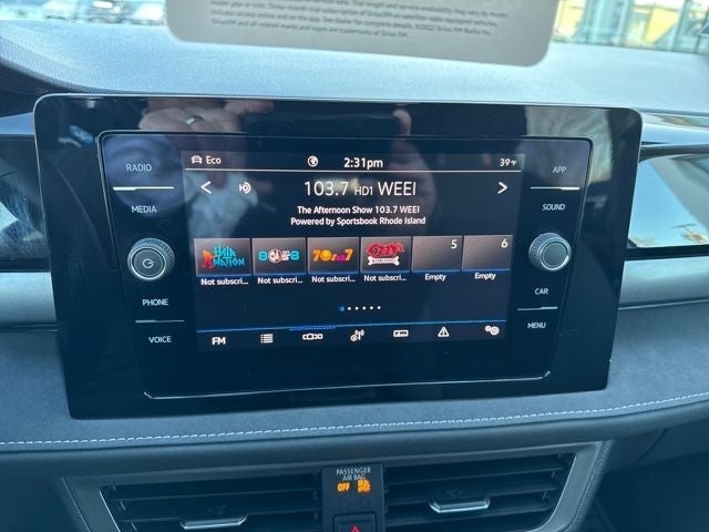 2025 Volkswagen Taos 1.5T SE Black