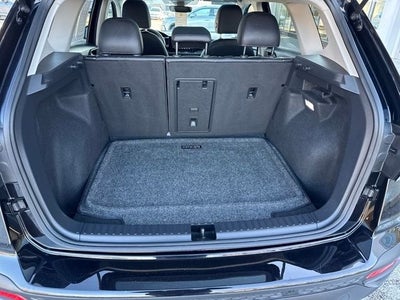2025 Volkswagen Taos 1.5T SE Black