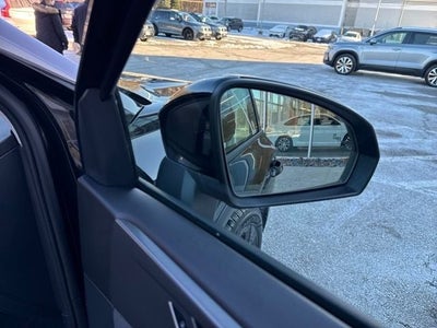 2025 Volkswagen Taos 1.5T SE Black