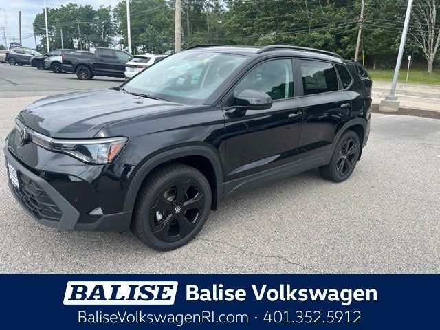 2026 Volkswagen Taos 1.5T SE Black